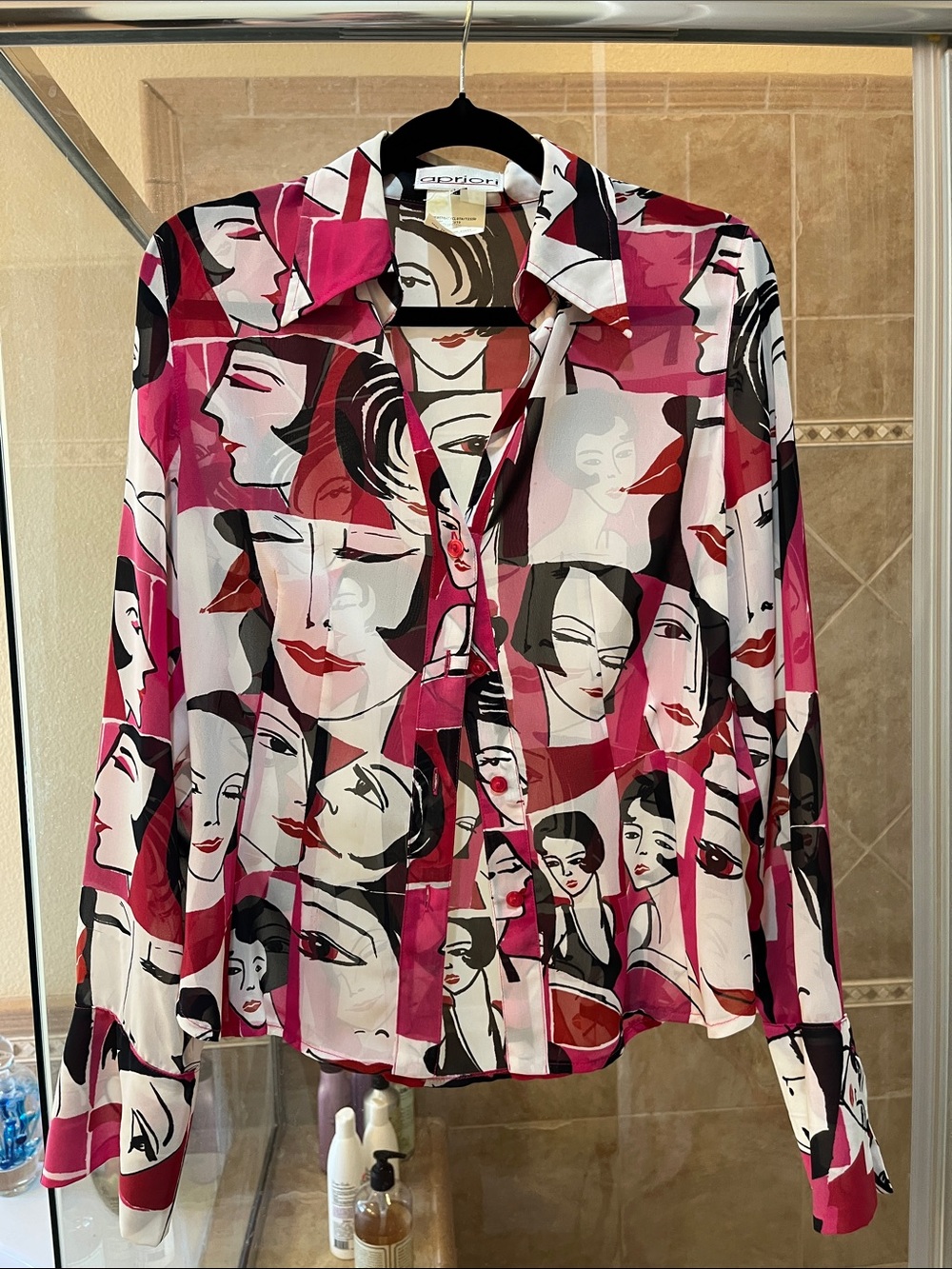 Apriori Pink Graphic Button-Down Blouse